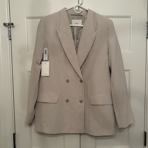 Aritzia Destiny Blazer - Picture 2 of 6